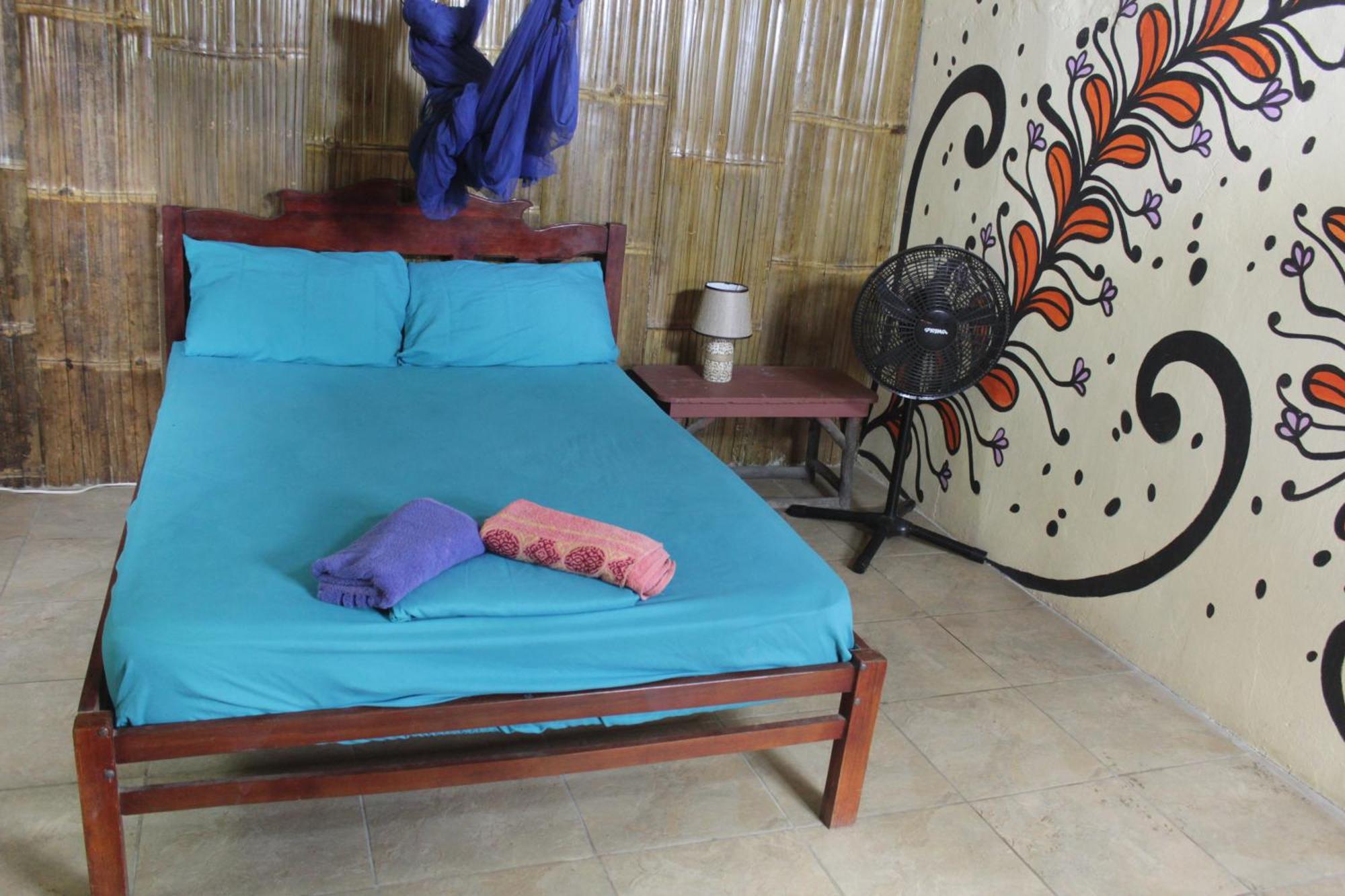 My Little House Surf&Backpacker Hostel Montañita Esterno foto