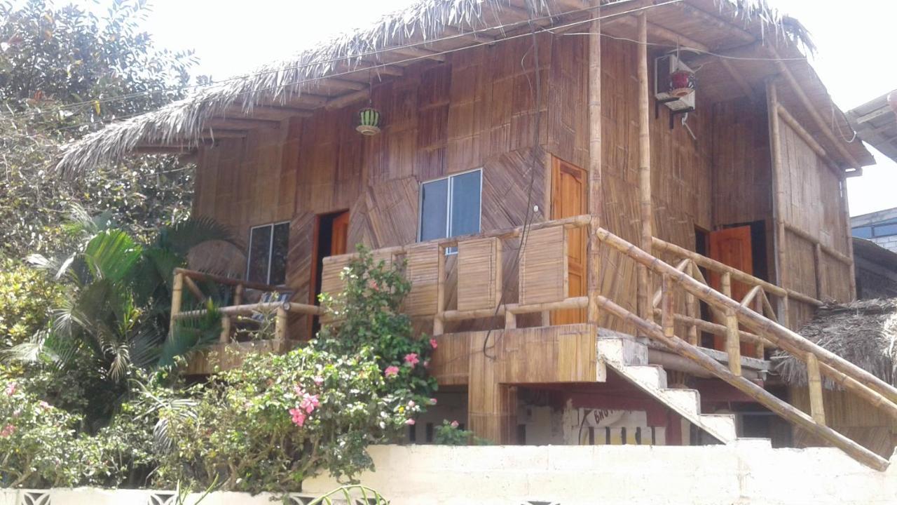 My Little House Surf&Backpacker Hostel Montañita Esterno foto